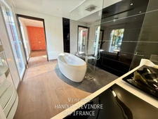9-room house for sale in BAZOGES EN PAILLERS (85)