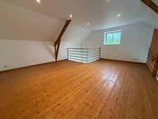 Maison à vendre 10 pièces TIERCE (49)