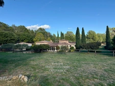 House for sale 11 rooms SALERNES (83)