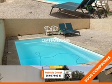 Plain-pied accessible PMR avec piscine et revenus solaires