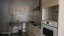  À VENDRE – BELLE MAISON DE VILLAGE AVEC DE BEAUX VOLUMES  CUXAC D'AUDE