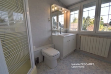 Semi Individuelle – 4 chambres – 2 salles d’eau – Jardin -Garage et sous-sol