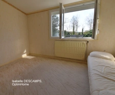 Semi Individuelle – 4 chambres – 2 salles d’eau – Jardin -Garage et sous-sol