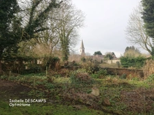 CORPS DE FERME : Maison, Dépendance, jardin sur un terrain sur 2 240 m2