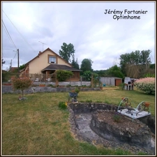 ? À VENDRE – Charmante longère à Thorée-les-Pins ( 12 min de La Flèche) – Grand terrain arboré et fort potentiel