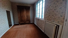 Opportunité Exceptionnelle ! Maison de Ville des Années 50 avec 3 Chambres
