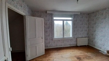 Opportunité Exceptionnelle ! Maison de Ville des Années 50 avec 3 Chambres