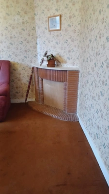 Opportunité Exceptionnelle ! Maison de Ville des Années 50 avec 3 Chambres