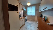 Charmante maison de plain-pied idéalement située dans un quartier paisible