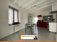 Ensemble immobilier de deux maisons à VERNANTES (49)