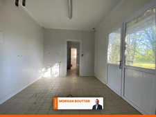 Bâtiment professionnel et Maison à vendre 3 pièces Proche de NOYANT-VILLAGES (49)