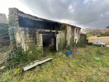 Mouzeuil Saint Martin, au calme, proche des commodités, maison 100 m² à rénover 