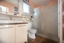 Dpt Charente Maritime (17), viager à vendre proche de LA ROCHELLE maison P7 de 185 m² - Terrain de 803,00 m² 