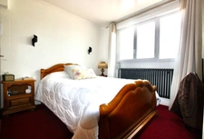Maison à vendre 9 pièces LA LANDE DE FRONSAC (33)