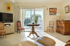 Dpt Charente Maritime (17), viager à vendre proche de LA ROCHELLE maison P7 de 185 m² - Terrain de 803,00 m² 
