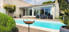 Dpt Charente Maritime (17), viager à vendre proche de LA ROCHELLE maison P7 de 185 m² - Terrain de 803,00 m² 