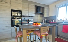 Dpt Charente Maritime (17), viager à vendre proche de LA ROCHELLE maison P7 de 185 m² - Terrain de 803,00 m² 