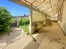 MAISON INDIVIDUELLE D'ENVIRON 171 M² – COMMODITÉS DE PLAIN-PIED – POTENTIEL DE 4 À 5 CHAMBRES – JARDIN