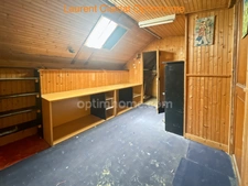 MAISON INDIVIDUELLE D'ENVIRON 171 M² – COMMODITÉS DE PLAIN-PIED – POTENTIEL DE 4 À 5 CHAMBRES – JARDIN