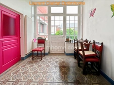 MAISON 11 PIÈCES – ENV.287 m² – 6 CHAMBRES – JARDIN – PROF LIBÉRALE POSSIBLE