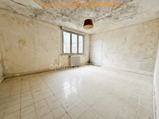 MAISON PLAIN-PIED À RÉNOVER – ITANCOURT – COUR 80 m² – DÉPENDANCE 60 m² – FORT POTENTIEL