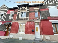 MAISON ENV.86M2 RÉNOVÉE 2022 – SAINT-QUENTIN – 2 CHAMBRES + POSS. 3 – TERRASSE – GARAGE