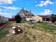 GAUCHY – MAISON FAMILIALE D’ENVIRON 134 M² – 3 CHAMBRES + BUREAU – JARDIN ET TERRASSE