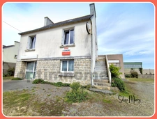 Maison à vendre 7 pièces SAINT DERRIEN (29)