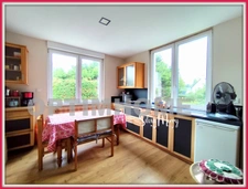 Maison à vendre 7 pièces SAINT DERRIEN (29)