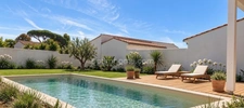 LE BOIS-PLAGE-EN-RÉ – MAISON DE CARACTÈRE RÉNOVÉE AVEC PISCINE