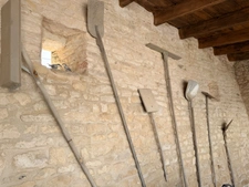 AUTHENTIQUE MAISON DE VILLAGE & DÉPENDANCES À ARS-EN-RÉ