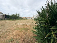 Exclusivemet  rare Propriété de 1300 m² – Potentiel de Division – Cœur de Village