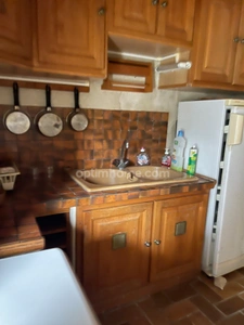 Maison en pierres de 4 chambres avec une dépendance,  SAINTE MARIE DE RE - 17740