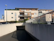 « Exceptionnel appartement de 90 m² dans le quartier recherché de Saint-Éloi, à La Rochelle – Résidence de standing, calme, lumineux, et prestations haut de gamme. »