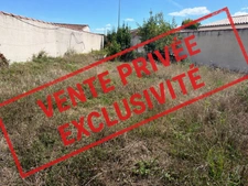 🌿 TERRAIN À BÂTIR – CENTRE VILLAGE – PROCHE PLAGES ET COMMERCES