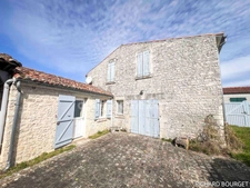 Maison en pierres de 4 chambres dont une en dépendance, proche du centre de SAINTE MARIE DE RE 17740