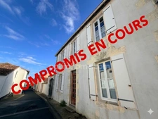 À Saint-Clément-des-Baleines,En EXCLUSIVITÉ : DEMEURE D'EXCEPTION AU PIED DU PHARE DES BALEINES
