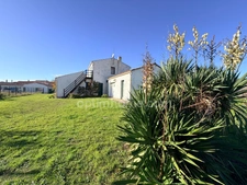 Exclusivemet  rare Propriété de 1300 m² – Potentiel de Division – Cœur de Village