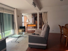 « Exceptionnel appartement de 90 m² dans le quartier recherché de Saint-Éloi, à La Rochelle – Résidence de standing, calme, lumineux, et prestations haut de gamme. »