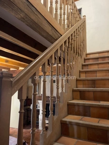 Maison en pierres de 4 chambres dont une en dépendance, proche du centre de SAINTE MARIE DE RE 17740