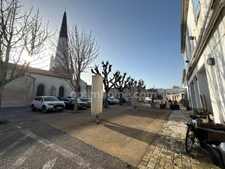 Immeuble et commerce à vendre ARS EN RÉ 17590