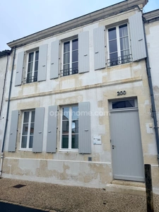 Maison de village en pierre au cœur du Bois-Plage-en-Ré - Charme & architecture  