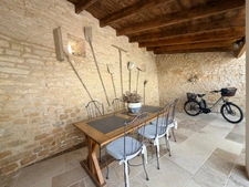 AUTHENTIQUE MAISON DE VILLAGE & DÉPENDANCES À ARS-EN-RÉ