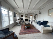 Maison- Villa de 160m2 - 7 pièces  proche mer et centre village -  RIVEDOUX PLAGE - 17940