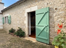 Maison EN PIERRES – Sainte-Marie-de-Ré (La Noue) 3 pièces – Environ 70 m² – Plain-pied