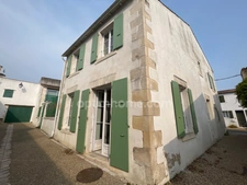 Maison de village 6 pièces avec garage – Rivedoux-Plage, emplacement recherché