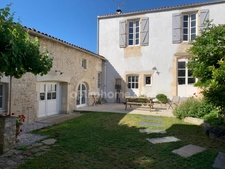 Maison 10 pièces  à Rivedoux-Plages 17940
