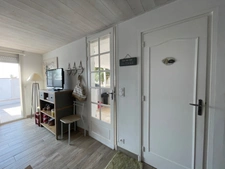 Maison ILE DE RE  avec  extérieur  et  local vélos commune des Portes la Rivière