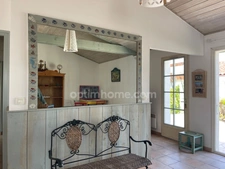 Maison 5 pièces  avec un studio au  BOIS PLAGE EN RE (17580)