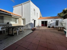 Maison à vendre 5 pièces SAINTE MARIE DE RE 17740